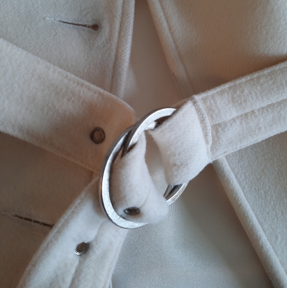 Stunning Bebe Belted Wool Coat with Rabbit Fur Collar - Picture 13 of 13